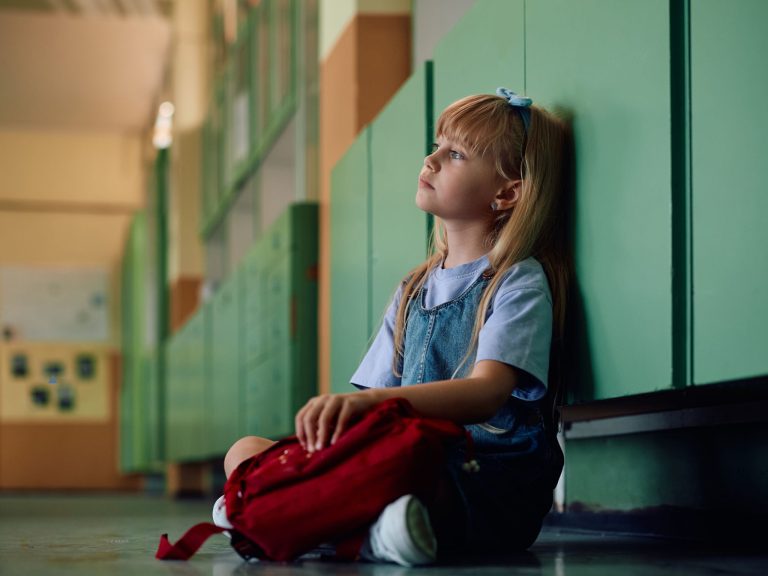 Lire la suite à propos de l’article La petite fille qui ne souriait pas